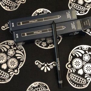 Trèstique 2 Black Eye pencil Vegan